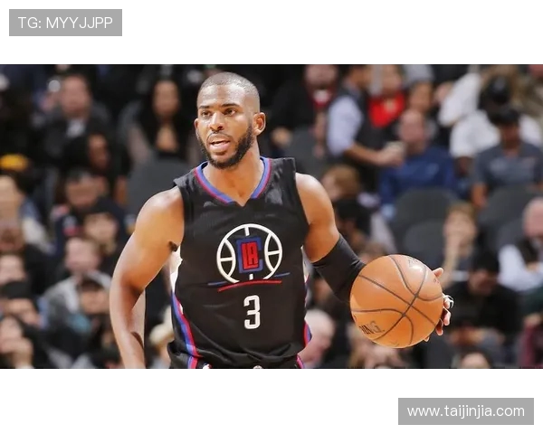 中字名记：快船设想保罗为老将领袖输球后却难容批评声接连不